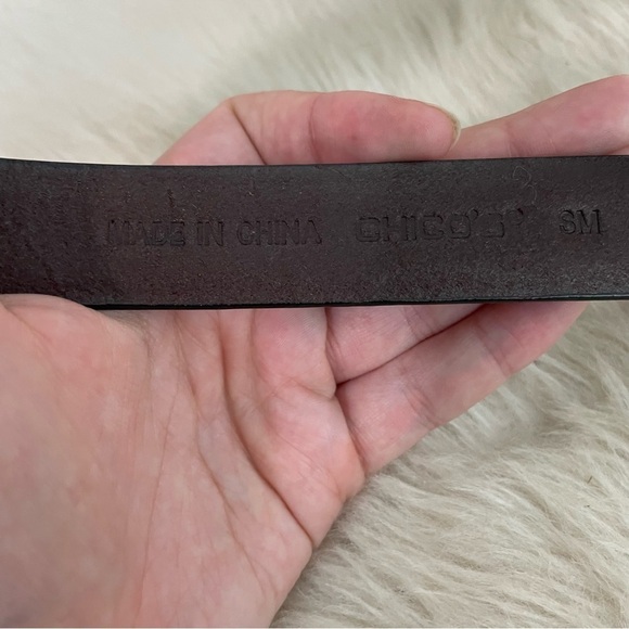 [Chico's] Women's Dark Brown 100% Genuine Leather Buckle Belt - Picture 5 of 5